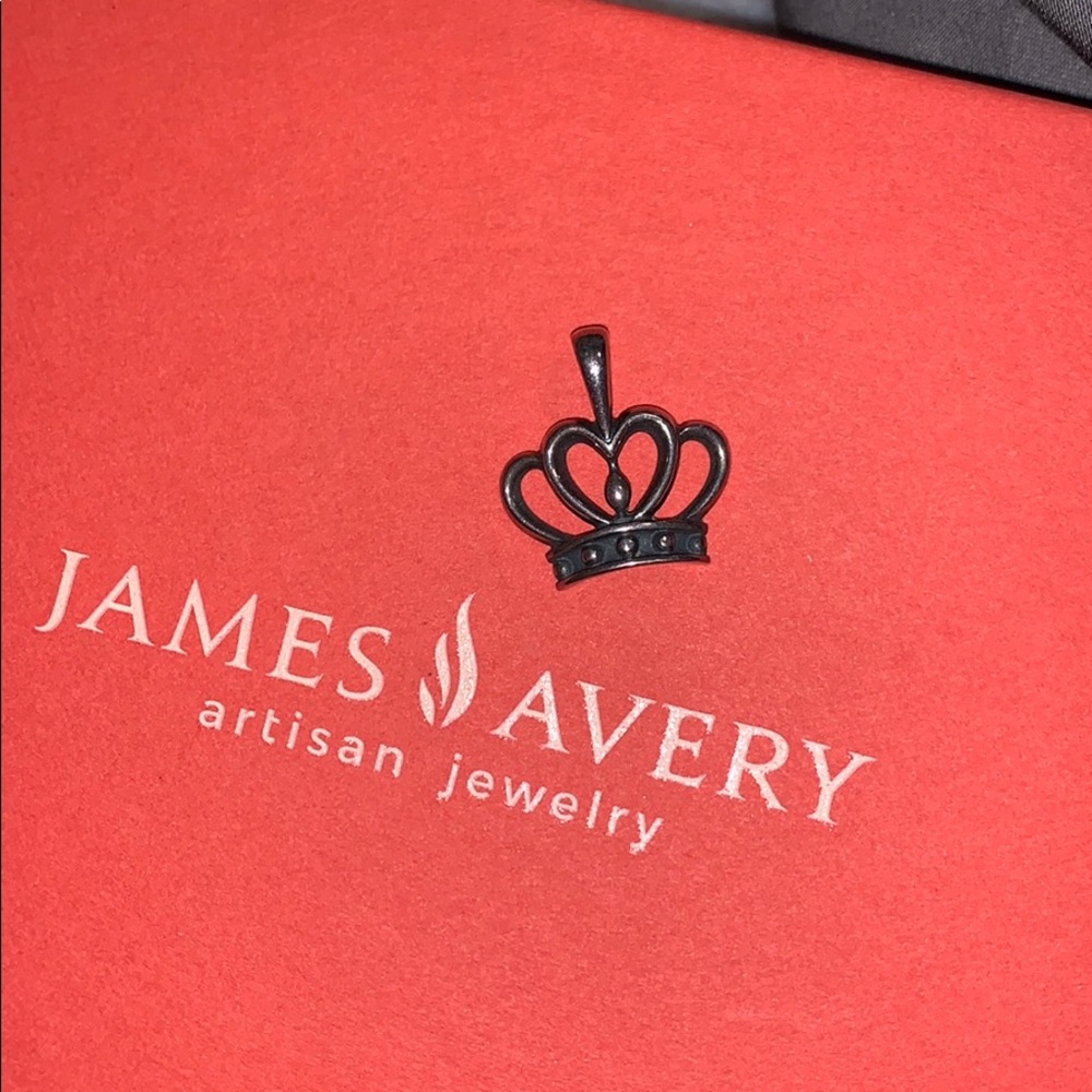 James Avery Queen of Hearts Pendant